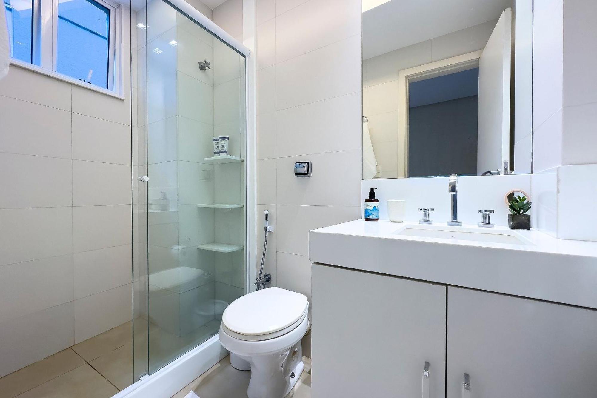 Apartment Conforto, Estilo E Localizacao No Leblon Rio de Janeiro
